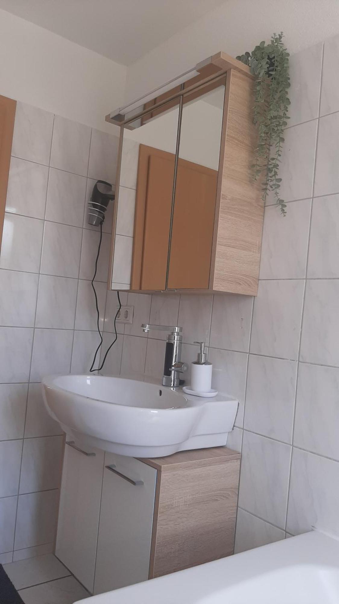 Gockel Homes 1 - Zentral Mit Balkon & Netflix 에센 외부 사진